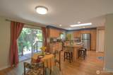 1112 Henry Street - Photo 9