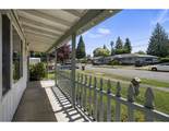 1005 20th Street - Photo 3
