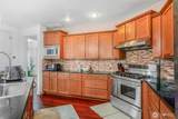 1825 Redmond Place - Photo 8