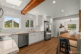 10530 Ashworth Avenue - Photo 9