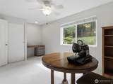2012 Lincoln Circle Circle - Photo 19