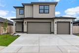 545 Perry Avenue - Photo 3