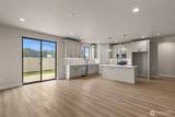545 Perry Avenue - Photo 7