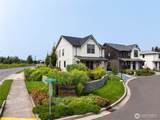 212 Riverwalk Drive - Photo 2