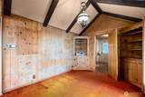 8325 Zangle Road - Photo 21