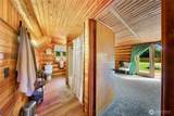 1080 Victoria Street - Photo 25