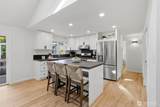 411 10th Avenue - Photo 10