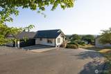 668 Parkview Place - Photo 40