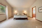 328 Barry Loop - Photo 24