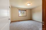 328 Barry Loop - Photo 30