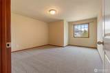 328 Barry Loop - Photo 31