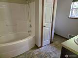 714 Tipsoo Loop - Photo 12