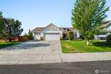204 Wellington Street - Photo 2