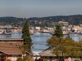 916 Dwight Street - Photo 13