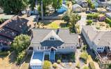 916 Dwight Street - Photo 6