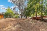 325 20th Avenue - Photo 38