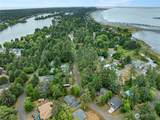 784 Evergreen Avenue - Photo 4