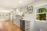 11558 Fremont Avenue - Photo 11