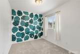 8708 Stockholm Lane - Photo 16