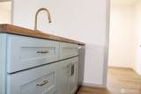8633 Thompson Avenue - Photo 8