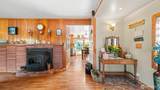 209 7th Street - Photo 5