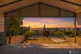 1027 15th Street - Photo 3