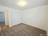 411 Salal Place - Photo 17