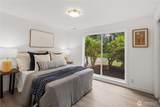 325 105th Ave - Photo 32