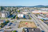 1808 Commercial Avenue - Photo 2