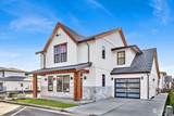 204 Riverwalk Drive - Photo 2