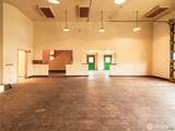 1107 Railroad Avenue - Photo 3