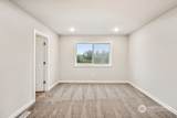 8143 51st Street - Photo 16