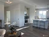 984 Iris Avenue - Photo 8