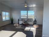 984 Iris Avenue - Photo 9