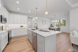 933 Edinburgh Court - Photo 14