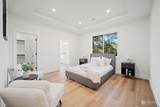 933 Edinburgh Court - Photo 16
