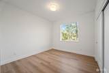 933 Edinburgh Court - Photo 30