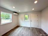1743 Crawford Road - Photo 11