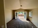 7508 86th Street - Photo 14