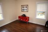 5229 Thompson Avenue - Photo 15