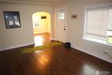 5229 Thompson Avenue - Photo 6