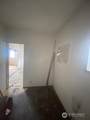 8633 S Thompson Avenue - Photo 9
