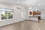 312 Pearsall Street - Photo 3