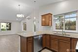 312 Pearsall Street - Photo 8