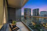 500 106th Avenue - Photo 3