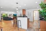 7021 Carmichael Avenue - Photo 18