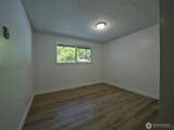 209 Sunset Drive - Photo 3