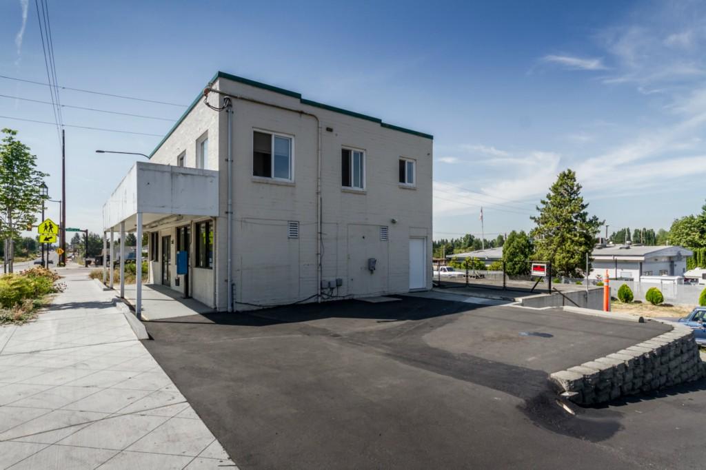 2316 Meridian Ave - Photo 1