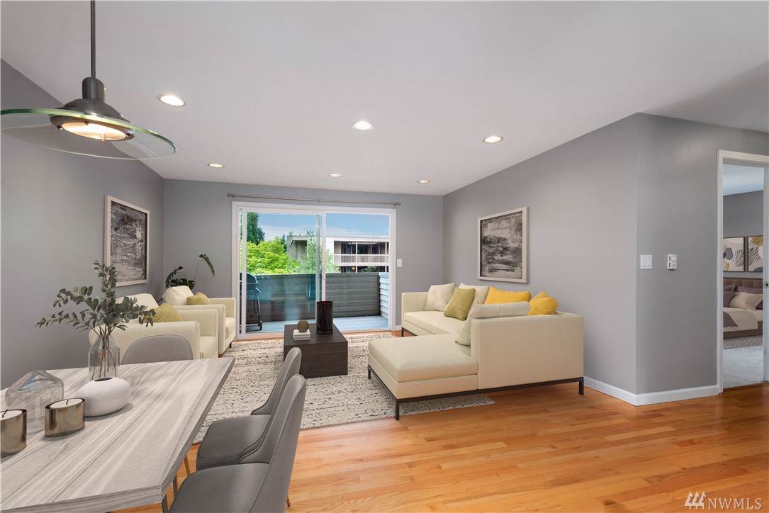 315 10th Ave - Photo 1