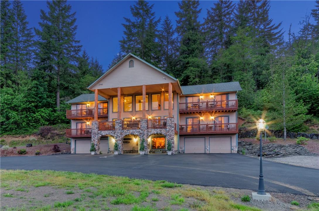2846 Spirit Lake Hwy - Photo 1